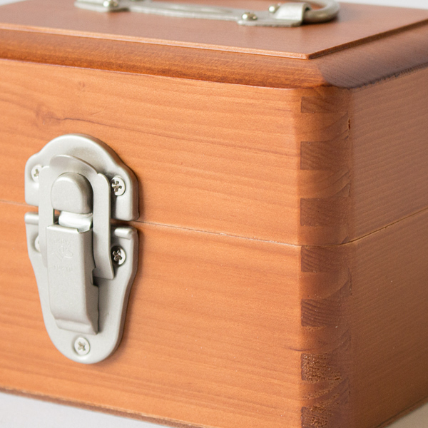 KURASHIKI 木製ボックス レザー持ち手付き Small wooden box with handle／KURASHIKI ISHO KEIKAKUSHITSU / Shop