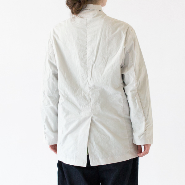 身長：162cm(RAINY GREY)
