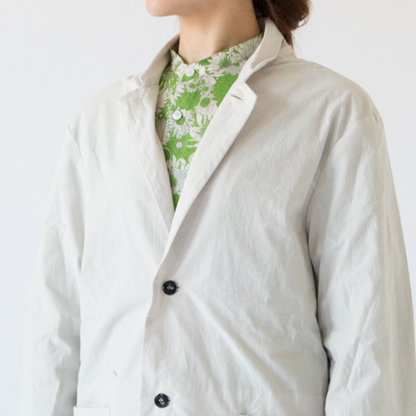 身長：162cm(RAINY GREY)