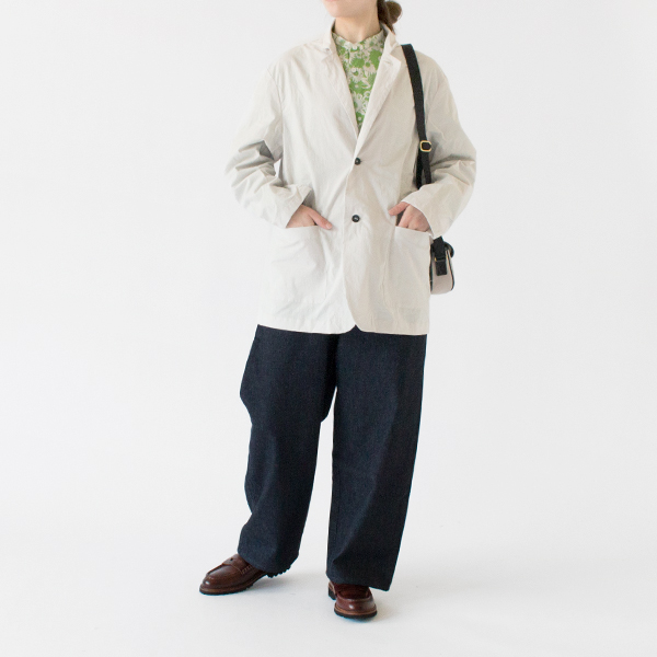 身長：162cm(RAINY GREY)