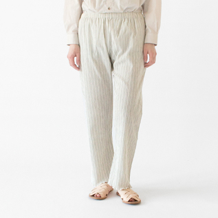 身長：162cm(WHITE)