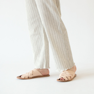 身長：162cm(WHITE)