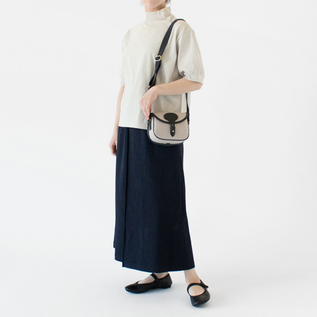 LIGHT GRAY・身長162cm LIGHT GRAY・身長162cm