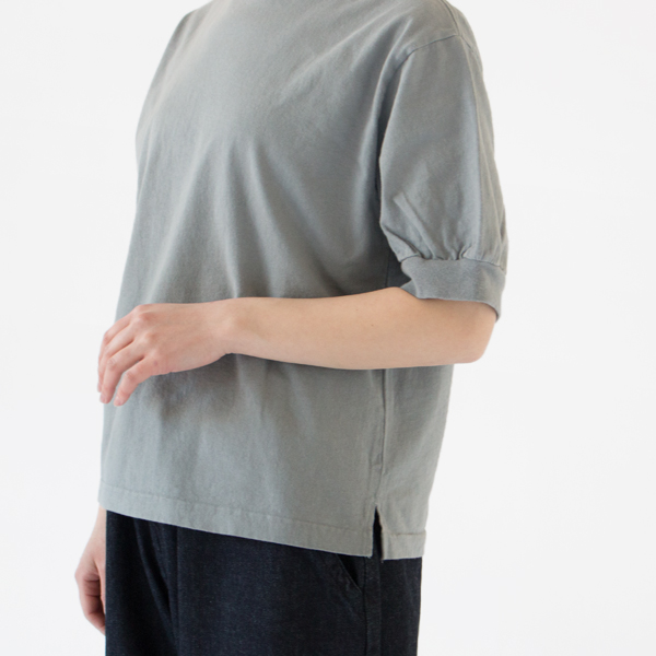 少し短めの着丈(BLUE GRAY)