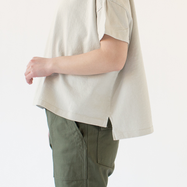 前後差のある着丈(LIGHT GRAY)