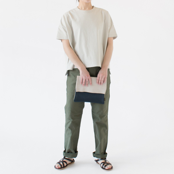LIGHT GRAY・身長162cm