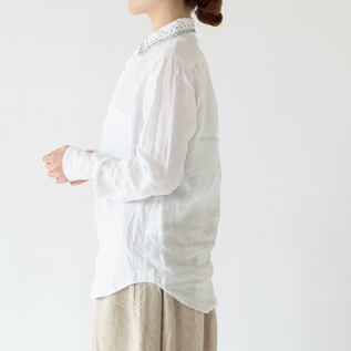 Vlas Blomme/ ストライプ刺繍  リネンブラウス 1枚でも羽織りとしても優秀なブラウス特集。 | NEWS | Vlas blomme