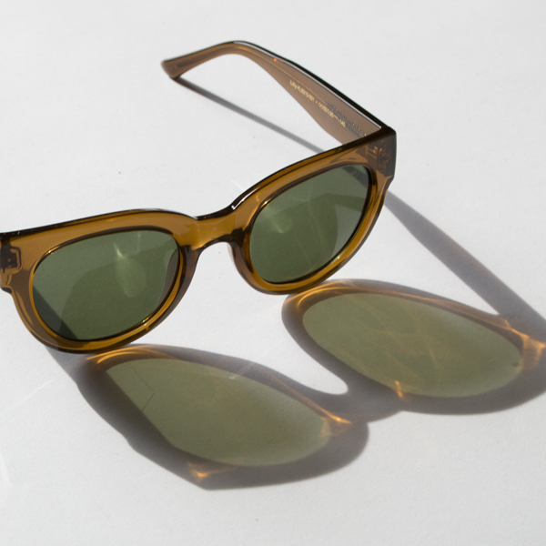 サングラス LILLY(SMOKE TRANSPARENT)