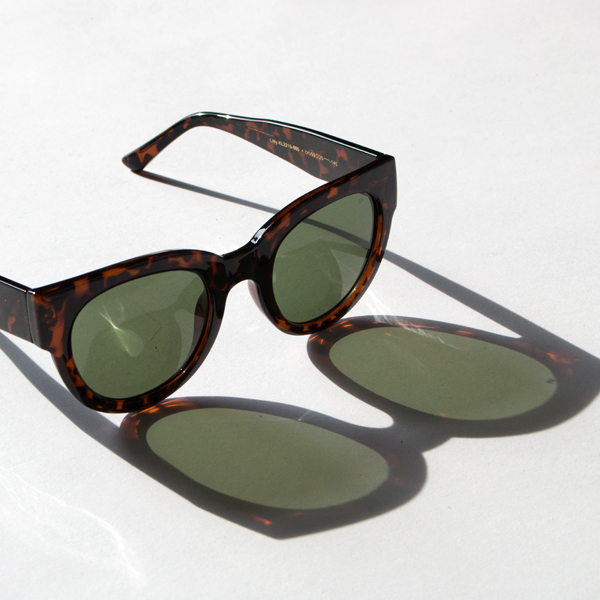 サングラス LILLY(DEMI TORTOISE)