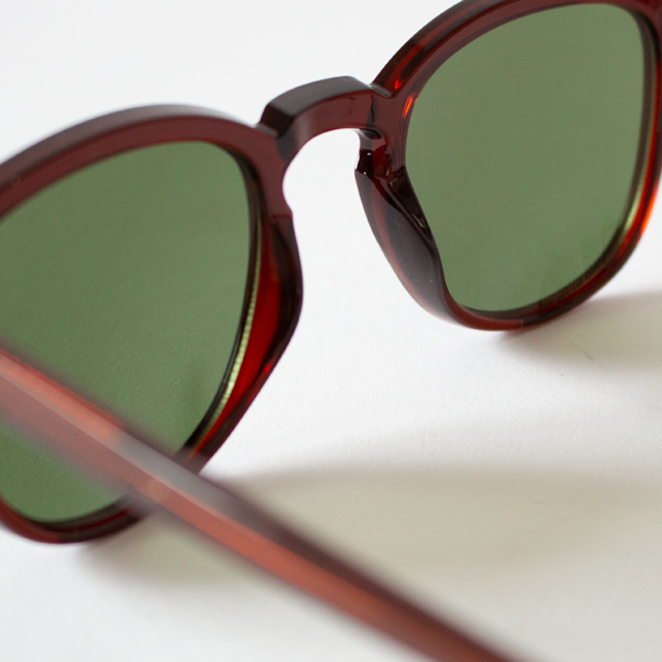 サングラス BATE (BROWN TRANSPARENT)