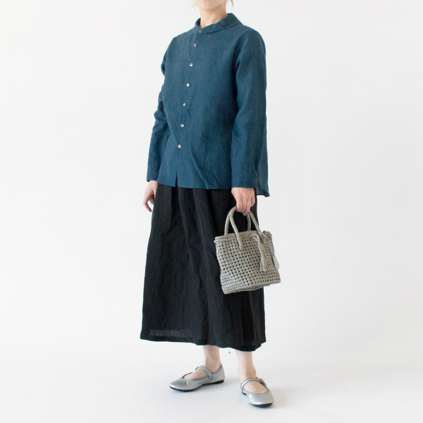 身長：162cm(BLUE)