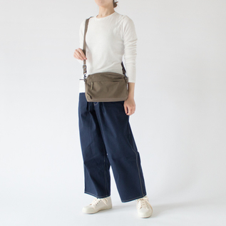 SIMPLICITY限定カラー GREIGE EDITION／STANDARD SUPPLY（スタンダード