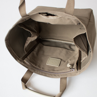 B TOTE S B TOTE S