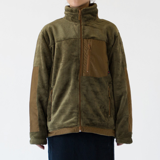 身長:162cm(OLIVE/M) 身長:162cm(OLIVE/M)