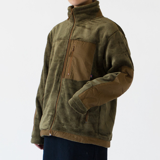 身長:162cm(OLIVE/M) 身長:162cm(OLIVE/M)
