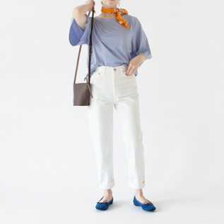 身長：162cm(BLUE)