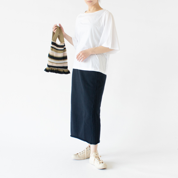 身長：162cm(WHITE)