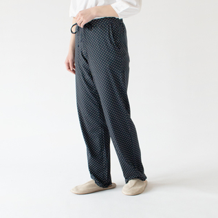 DARK BLUE・身長162cm