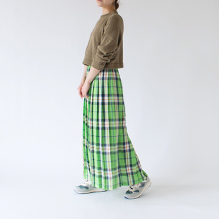 リネンプリーツマキシスカート／ONEIL OF DUBLIN（オニール