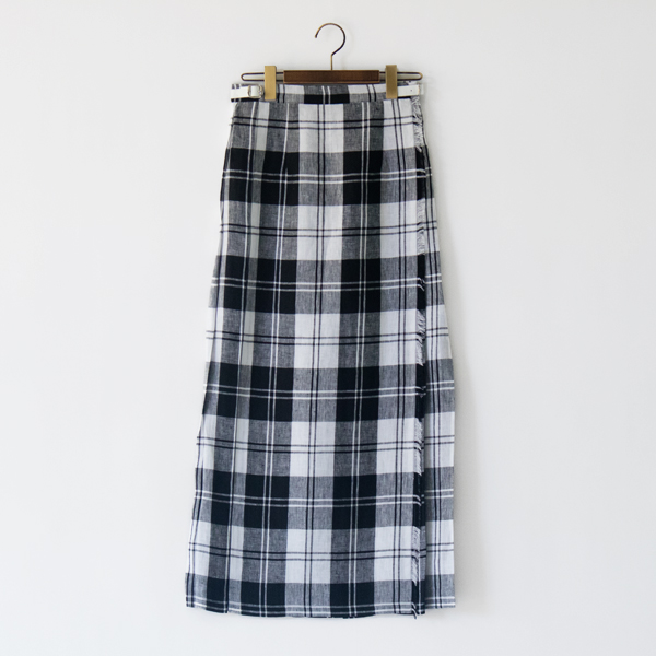 BWEL 10リネンマキシ丈キルトスカート BWEL 10リネンマキシ丈キルトスカート