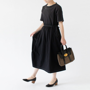BLACK・身長162cm BLACK・身長162cm