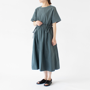 BLUE・身長162cm BLUE・身長162cm