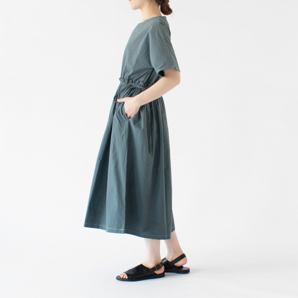 BLUE・身長162cm