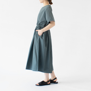 BLUE・身長162cm BLUE・身長162cm