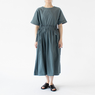 BLUE・身長162cm BLUE・身長162cm