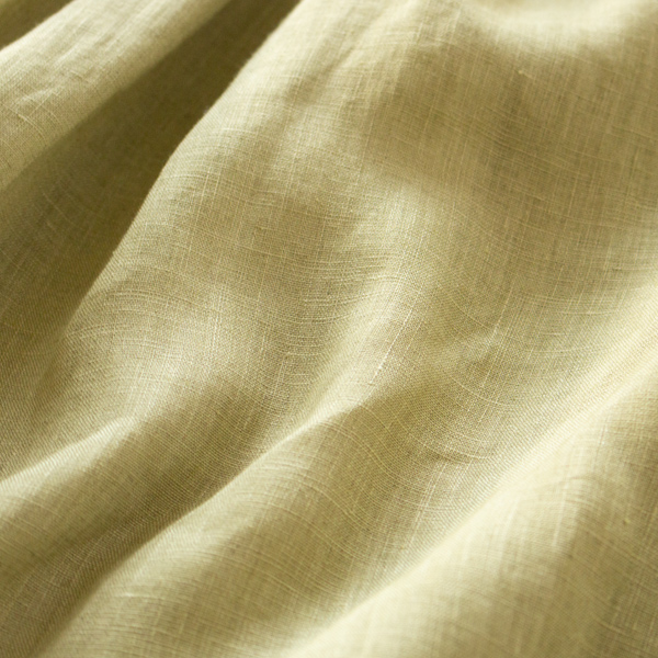 アイビーの葉を使って染めています(GREEN)