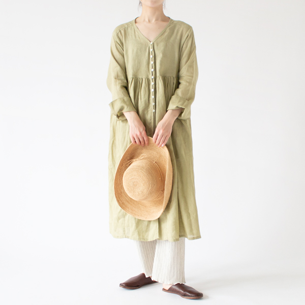 身長：162cm(GREEN)