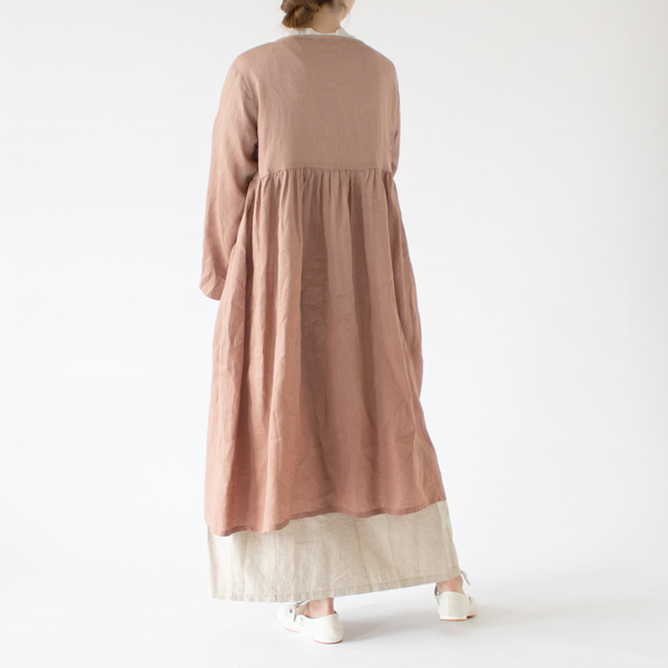 身長：162cm(PINK BROWN)