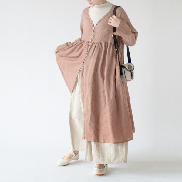 身長：162cm(PINK BROWN)