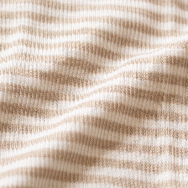 極細繊維のためウール混でもチクチクしません(ベージュ) 極細繊維のためウール混でもチクチクしません(ベージュ)