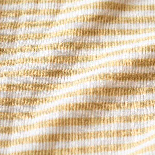 ウールシルク混紡でサラッとした肌触り(イエロー) ウールシルク混紡でサラッとした肌触り(イエロー)