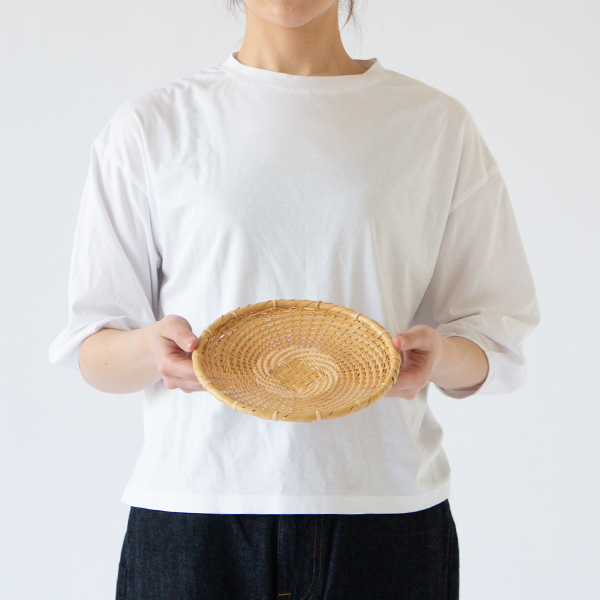 身長：162cm(S)