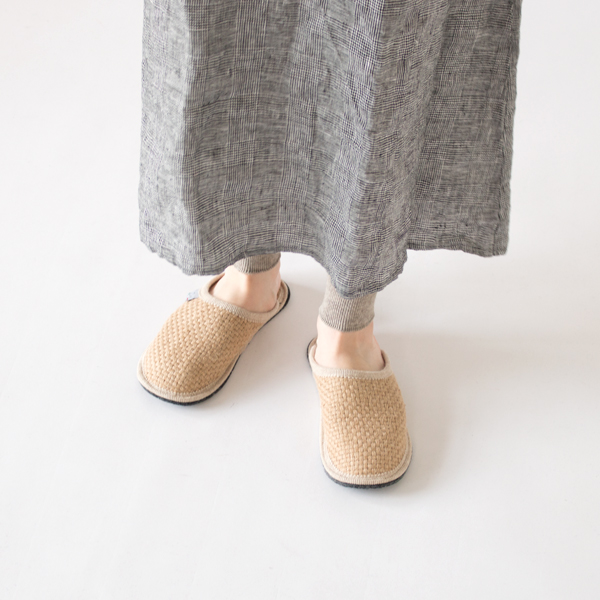 モデル足長(裸足):約24cm、着用:サイズ38 モデル足長(裸足):約24cm、着用:サイズ38