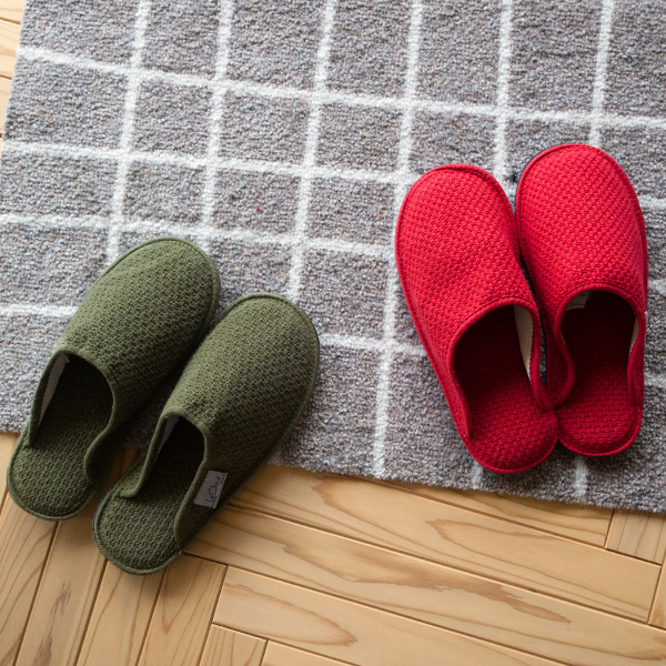 左:VERDE、右:ROSSO 左:VERDE、右:ROSSO