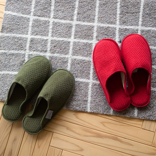 左:VERDE、右:ROSSO 左:VERDE、右:ROSSO