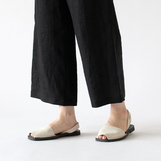 BLACK(着用サイズ:38、身長:162cm) BLACK(着用サイズ:38、身長:162cm)