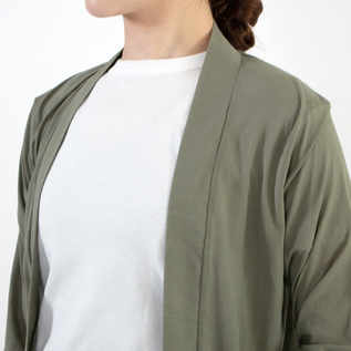 KHAKI・身長162cm KHAKI・身長162cm