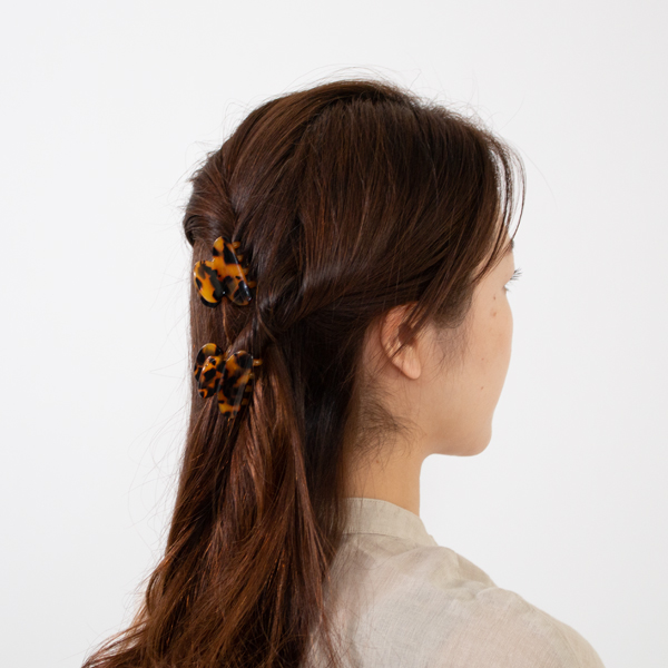 2個セットなので2つ使ったヘアアレンジも楽しめます（CLASSIC TORTOISE）