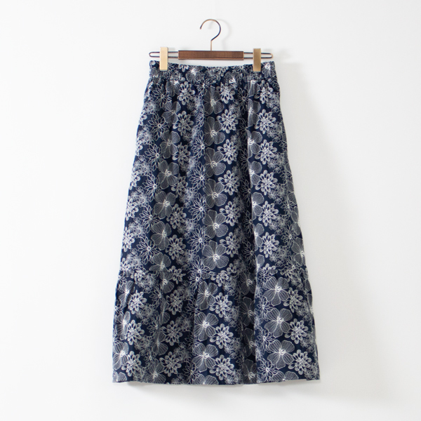綿ローン 刺繍ティアードスカート(NAVY×WHITE)