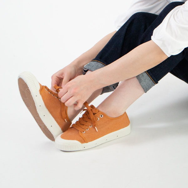 スニーカー G2 WASHED OUT OCHRE