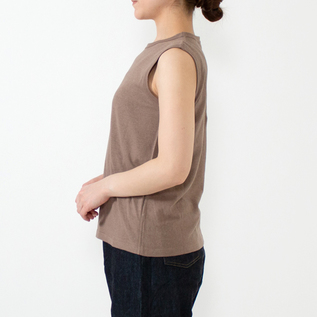 BEIGE・身長162cm BEIGE・身長162cm
