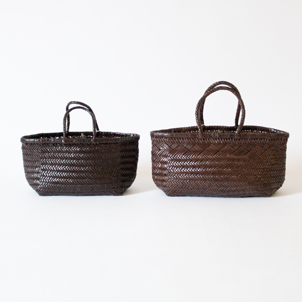 左：SMALL、右：LARGE