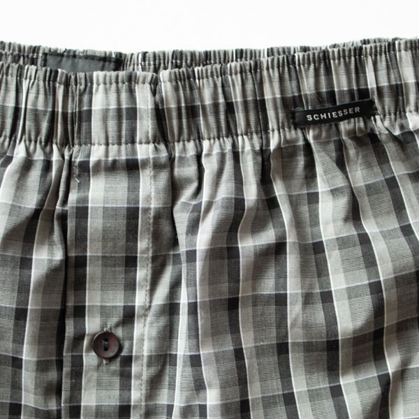 定番のチェック柄(BLACK)