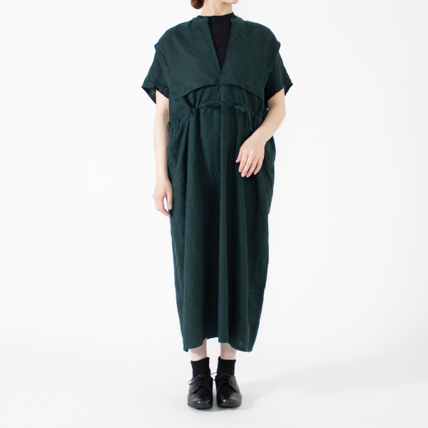 身長：162cm(GREEN)