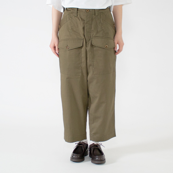 KHAKI・身長162cm
