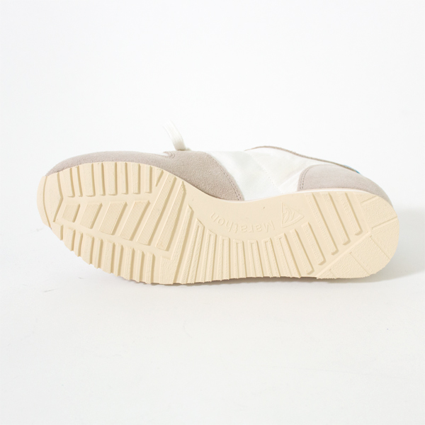 滑りにくいアウトソール 滑りにくいアウトソール